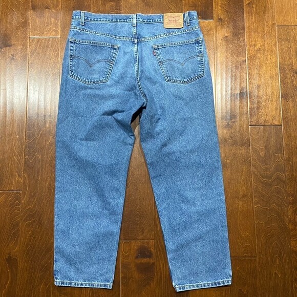 Levi's Vintage Y2K 560 Relaxed Fit Denim Blue Jeans Men's Size 42 x 31 - Picture 4 of 8